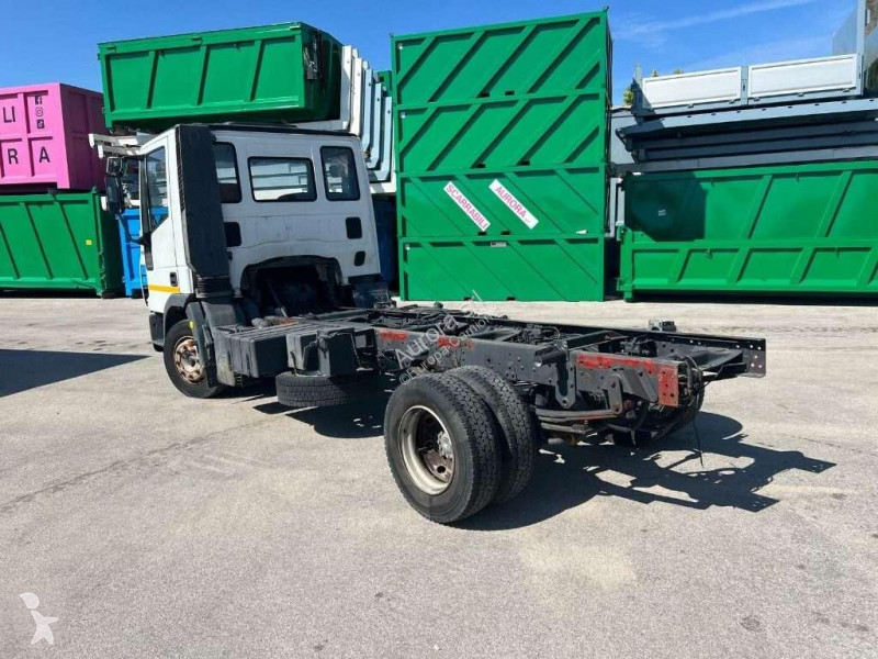 Ciężarówka Iveco 80E15 A TELAIO