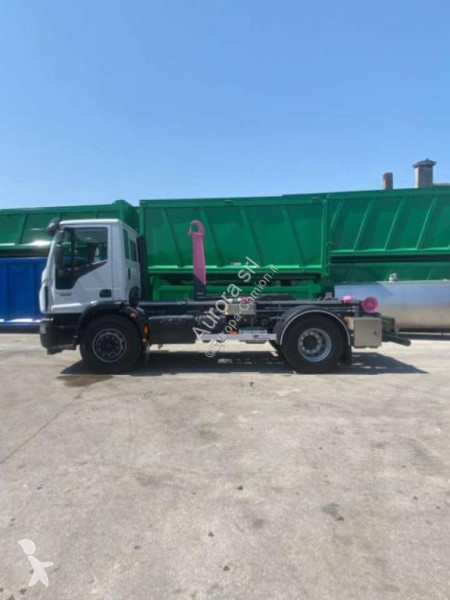 Camion Iveco EUROCARGO 180E32K SCARRABILE