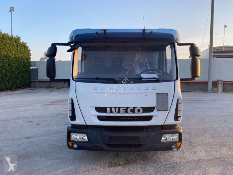Camion Iveco EUROCARGO 80 E18