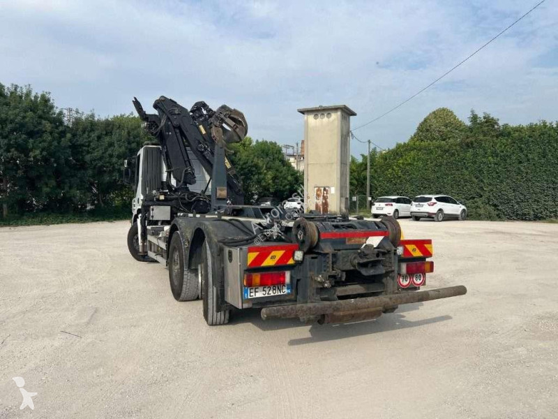 Camión Iveco STRALIS 450 SCARRABILE USATO CON GRU