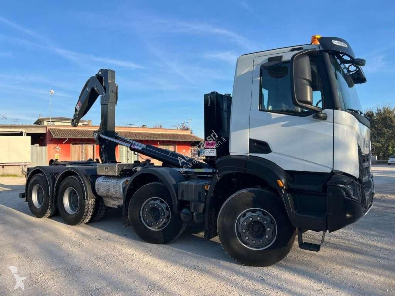 Камион Iveco TRAKKER AD500 NUOVO SCARRABILE