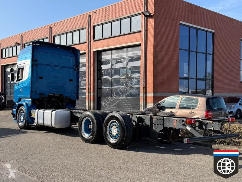شاحنة Scania R520 6X2/4 lift and steering axle...