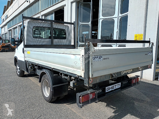 شاحنة Iveco Daily 35C14H