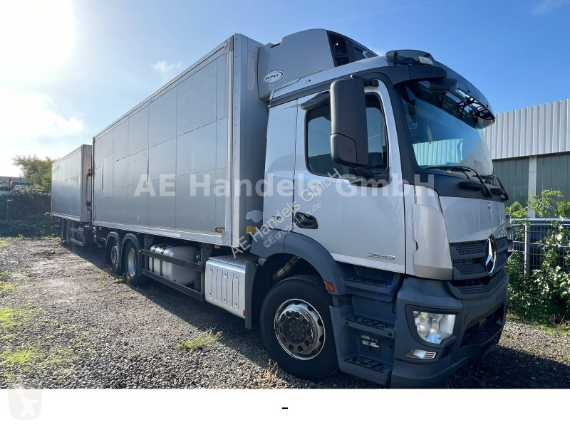 Teherautó Mercedes 2543 LL M CS...