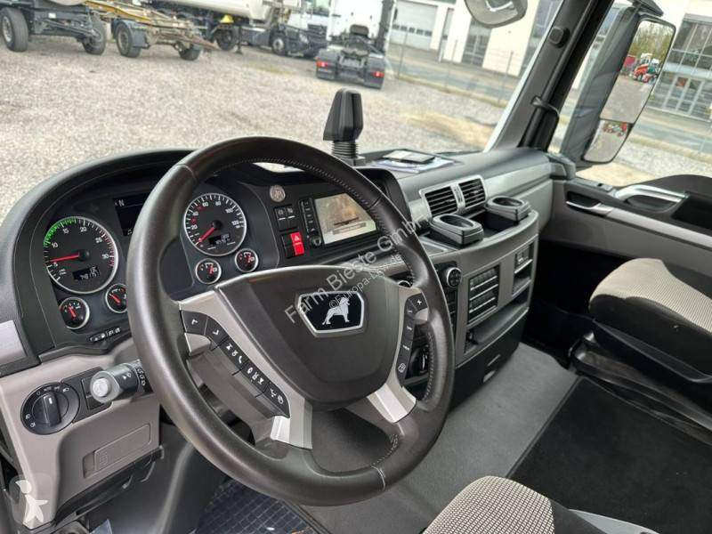 Camion MAN 26.460