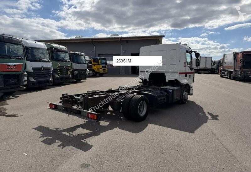 Грузовик Renault D12.240 Chassis