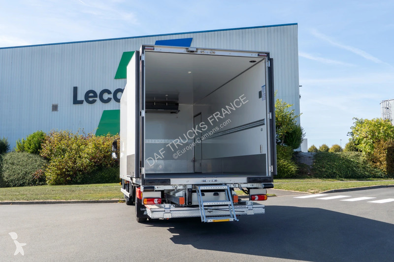 DAF XB 230  4X2 truck
