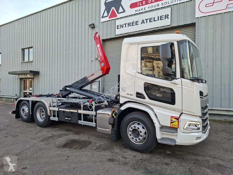 DAF XD 450 N 6X2 N truck