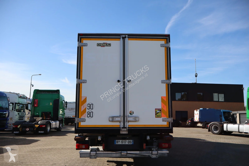 Volvo 300 * EURO5 * TOP CONDITION * MANUAL * truck