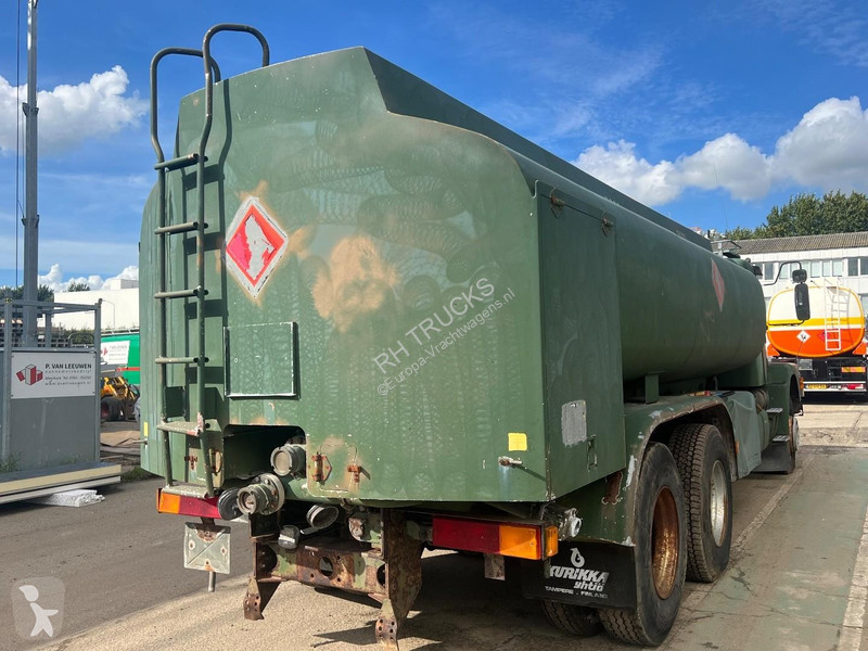 Kamion Volvo 6X4 Robson-Drive + TANK 14.000 LITER