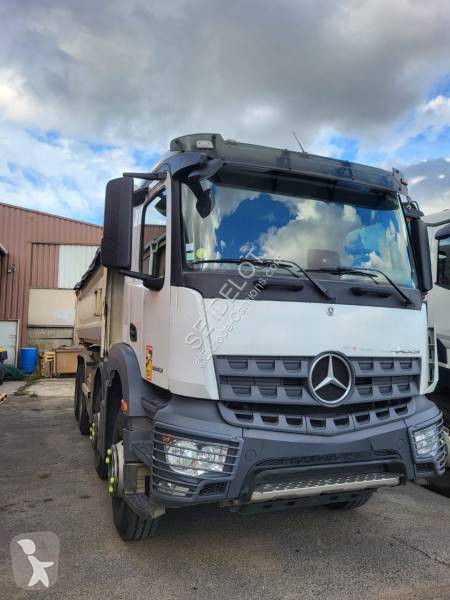 Kamion Mercedes 3243 KN