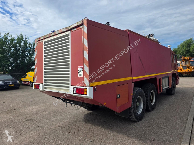 Renault VMA 105 AA Sides Renault VMA 105 AA...