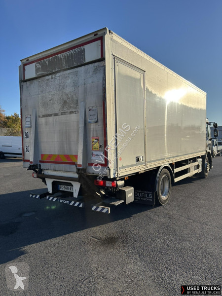 شاحنة Renault
