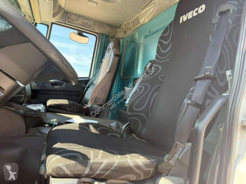 Camión Iveco 420