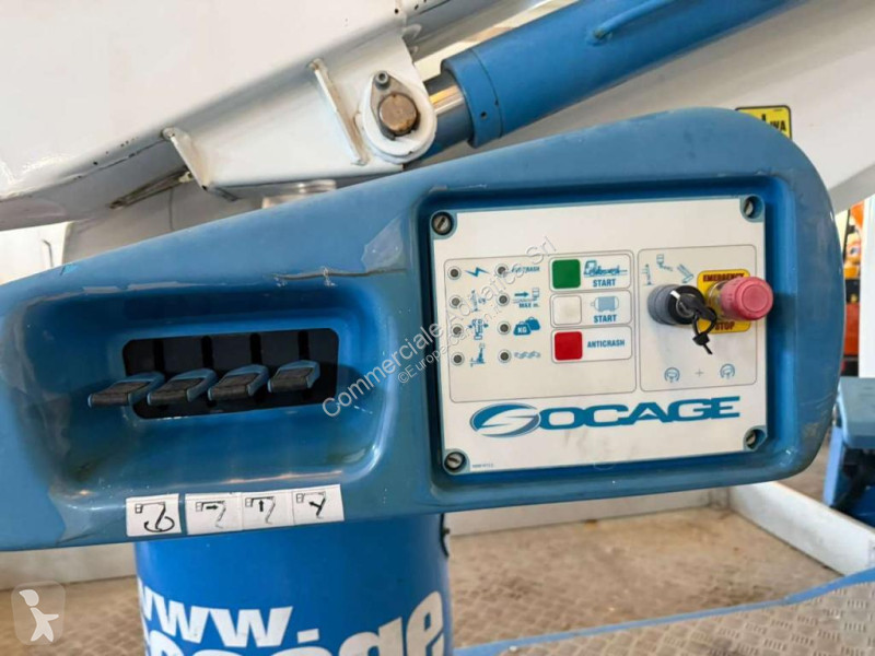 Socage DA 320 truck