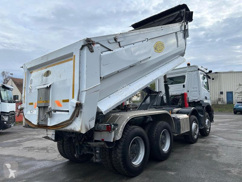 Camión Mercedes 3243 KN