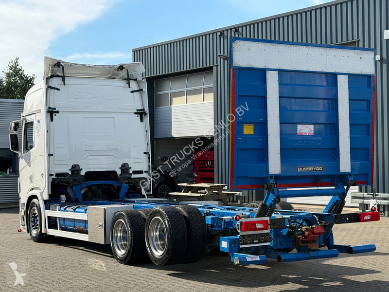 Kamion Scania 650 V8 6x2 Full Air etarder 4.35...