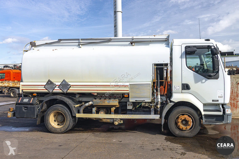 Renault 220 CARBURANT 11.000 Litres truck