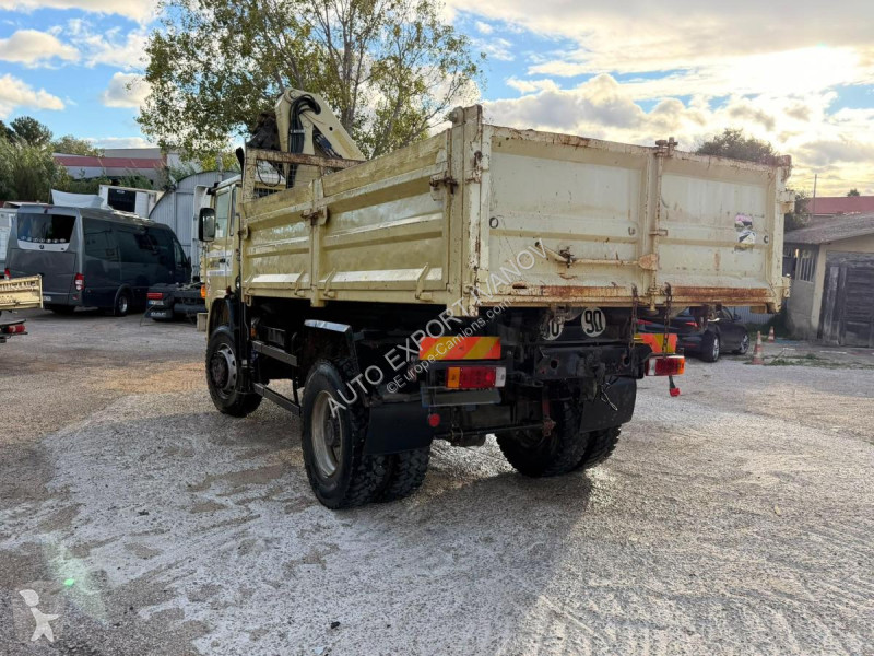 Renault  M210 grue truck