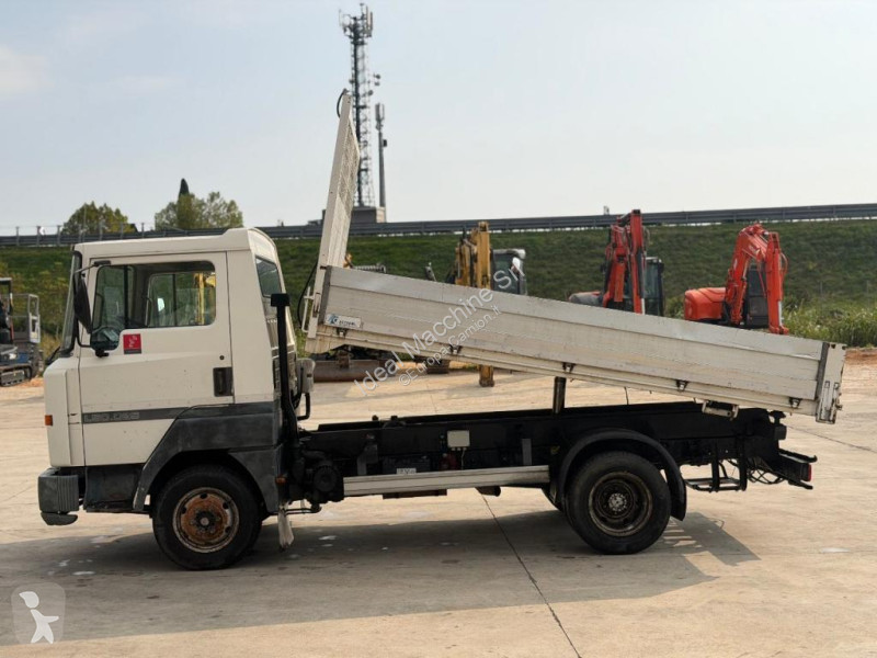Nissan L50.099 truck