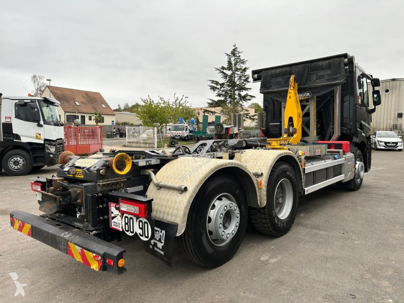 Kamion Renault 480
