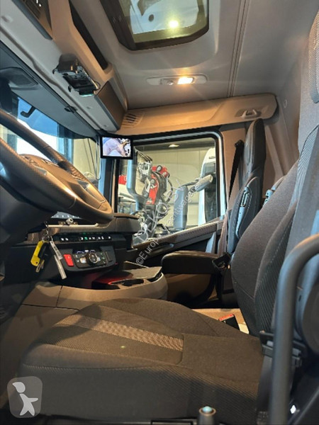 DAF 480 8x4 TRIPLE Palfinger Z crane/Remote...