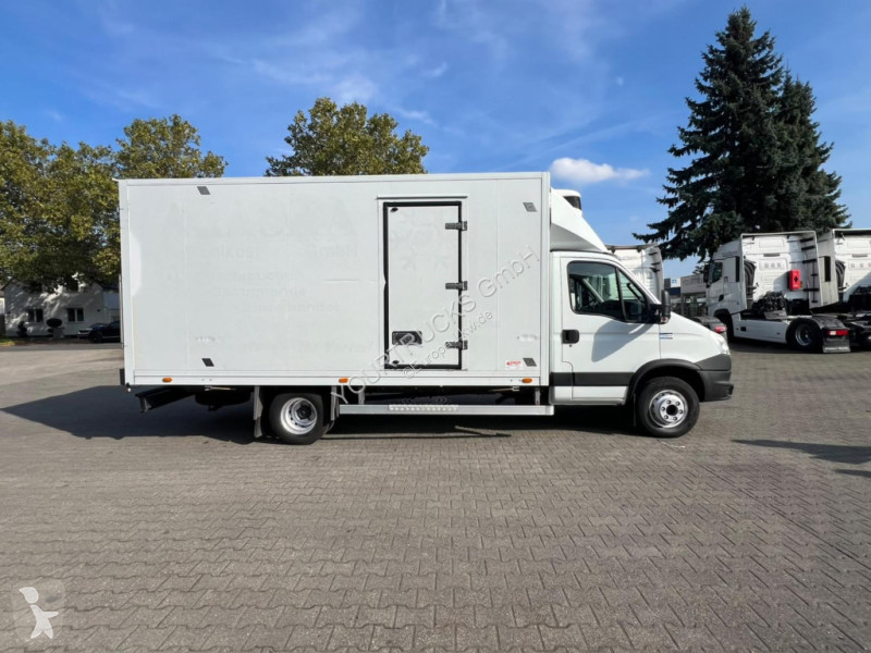 Lastbil Iveco 70C17 CP 600 MT Bi-Multi Temp...