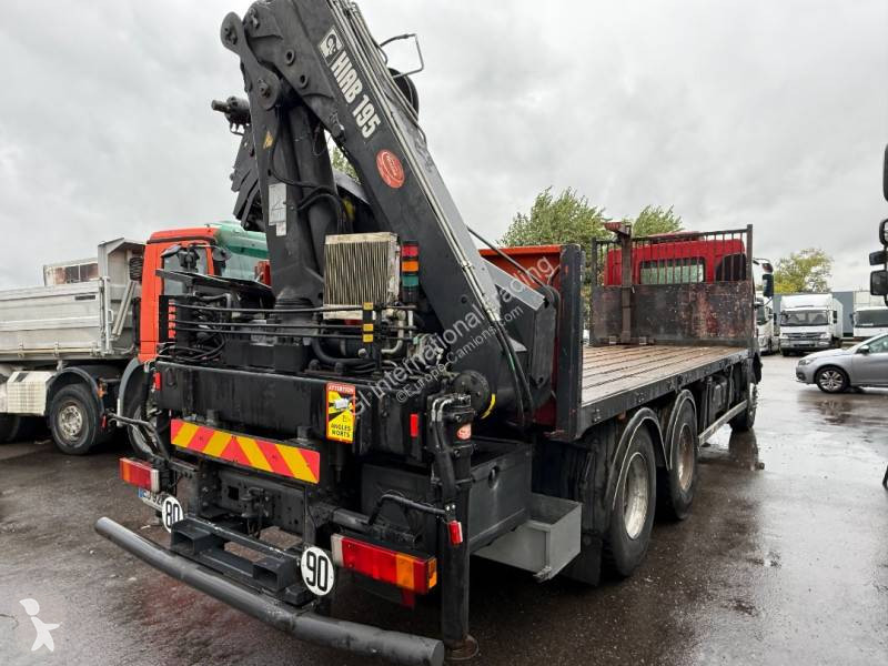 Renault 320 DCI truck