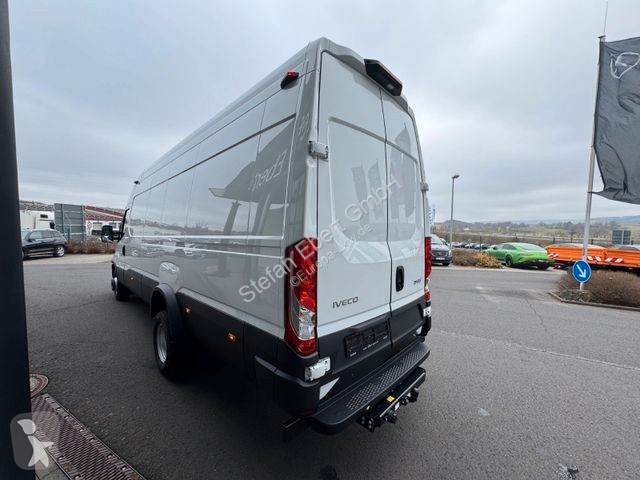 Iveco 70C21 truck