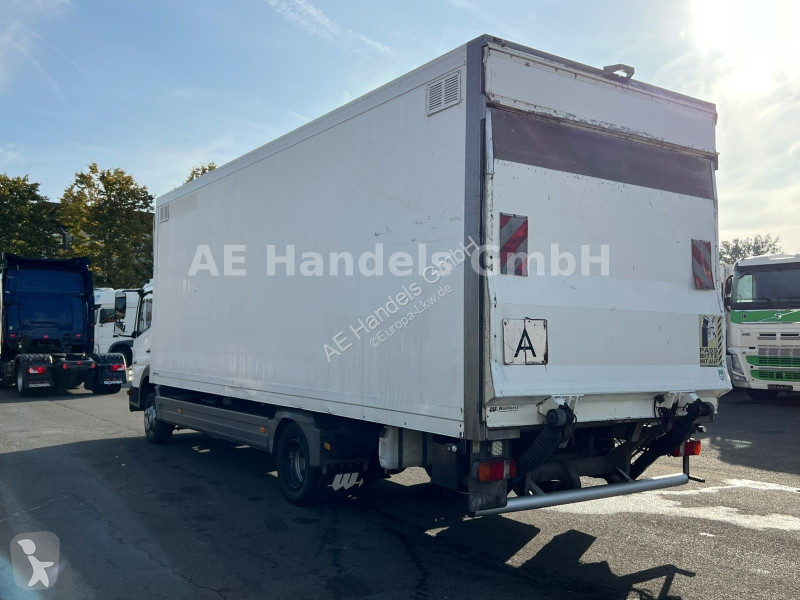 Teherautó Mercedes 1222 BL...
