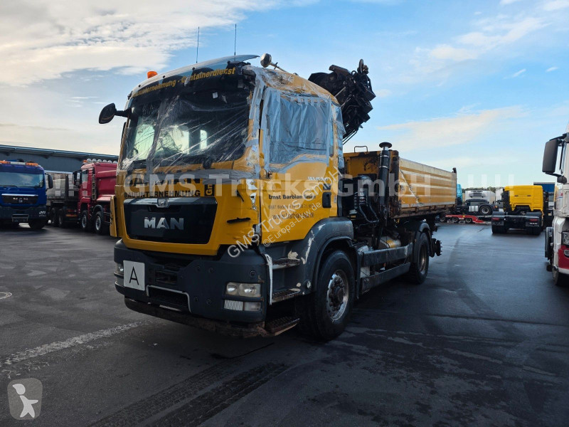 MAN TGS / 6X4 / Manual / Hiab Kran 288 truck