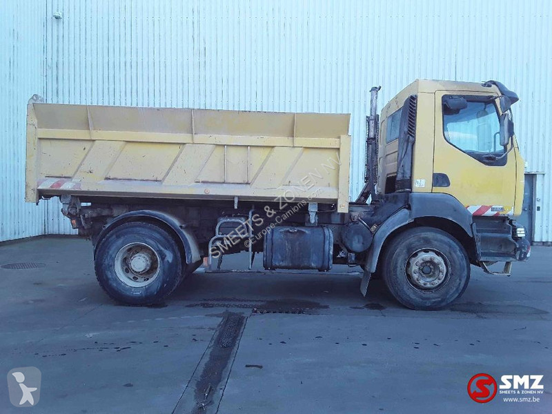 Renault 320 truck