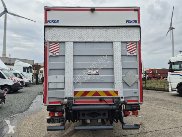 Mercedes 1224 truck
