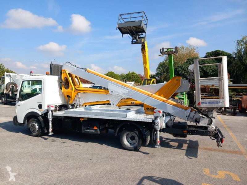Renault mx250 truck