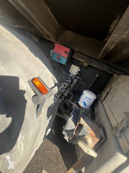 Iveco 450 truck