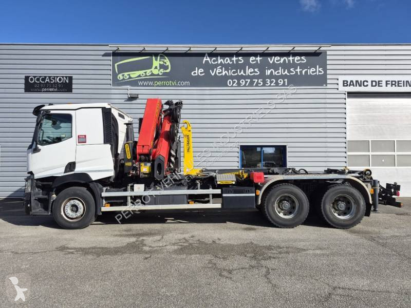 شاحنة Renault 440.26 DTI 13