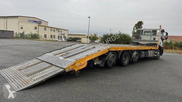 Превоз на строителна техника Iveco AD 320 S 42