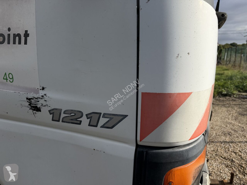 Lastbil Mercedes 1217