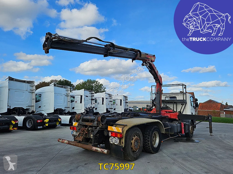 Scania 124 420 truck