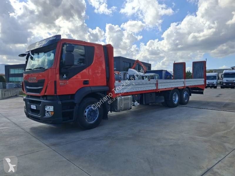 Kamion Iveco 260 E 36
