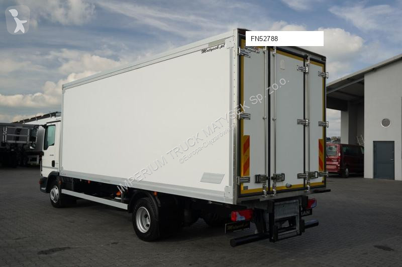 Kamion MAN TGL 10.180 / 4x2 / CHŁODNIA - 6,1 M...