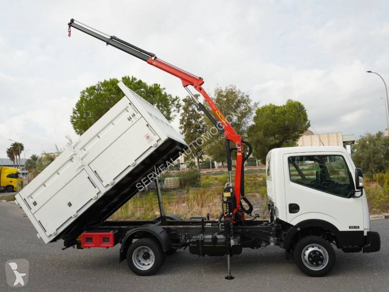 Kamion Nissan 35.13