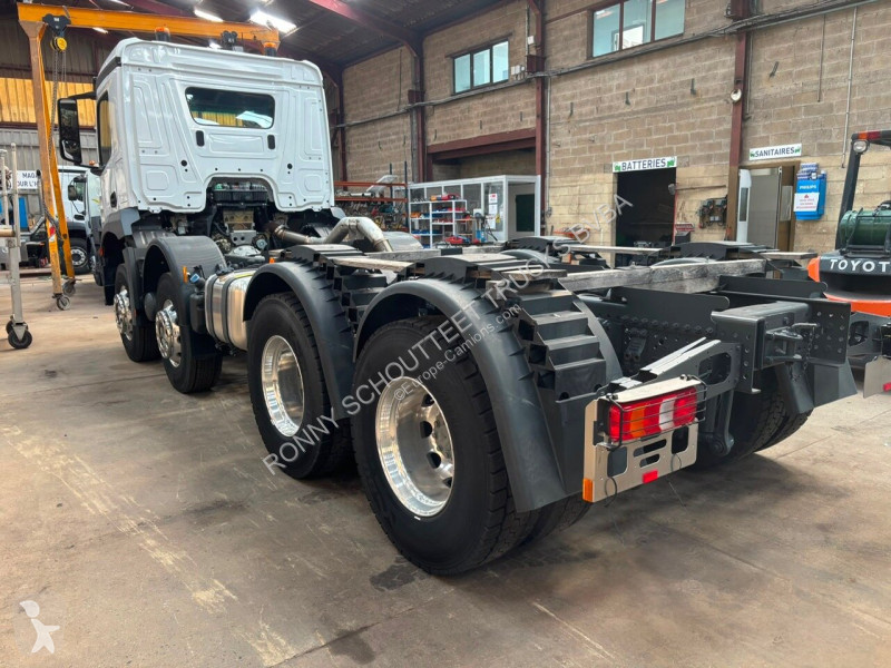Kamion Mercedes Arocs 3240 8x4 Arocs 3240 8x4,...