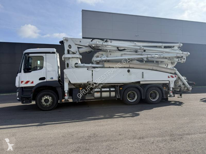 Бетоновоз Mercedes 2840