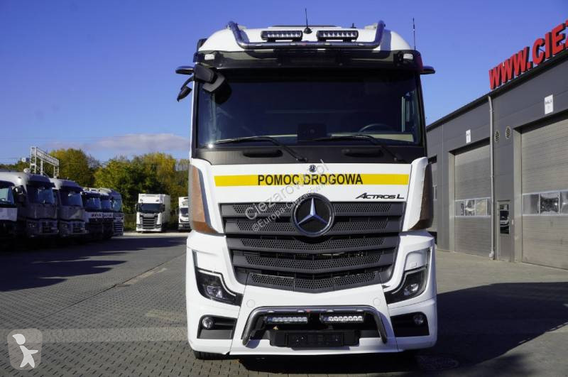 Kamion Mercedes  L 3552