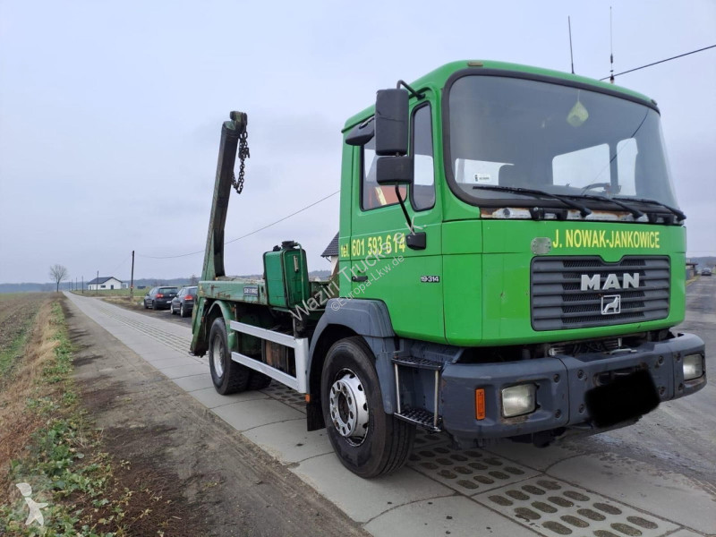 MAN  truck