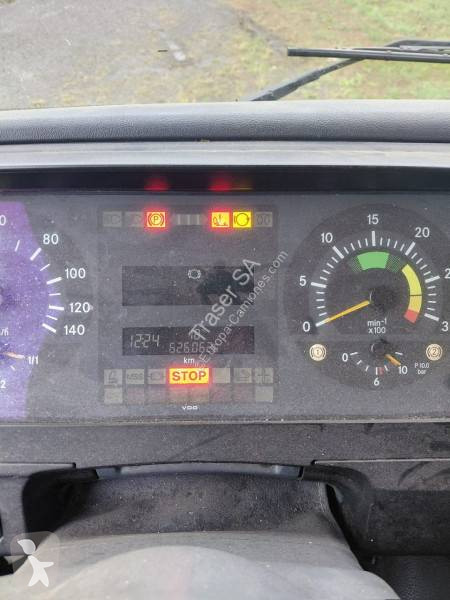 Mercedes 918 truck