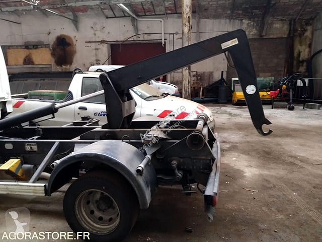 Truck