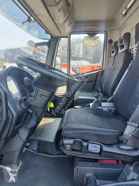 شاحنة Iveco 160 E 21