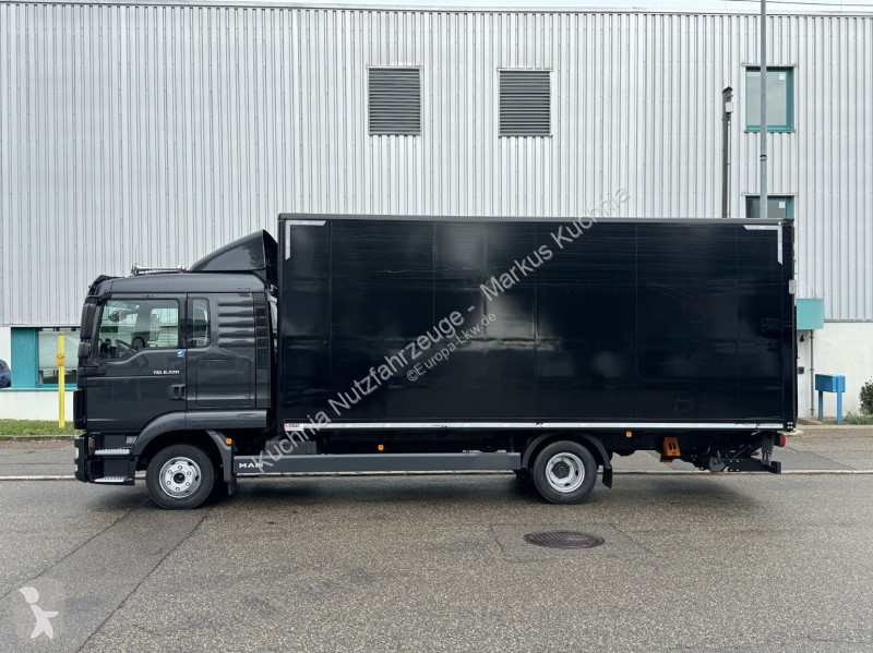 MAN 8.220 BL Koffer 6m Langes Haus LBW 1,5t truck